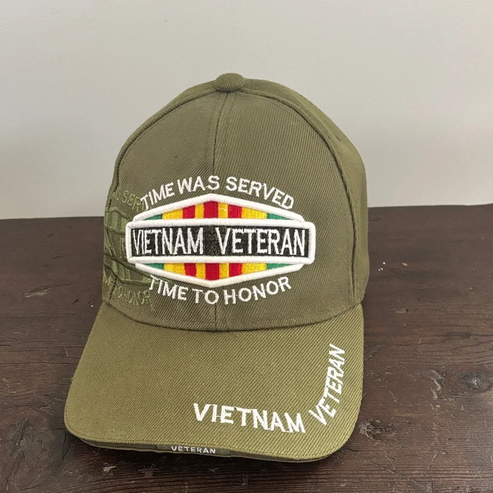 Vietnam War Veteran Baseball Cap - Olive Green - Pristine Condition